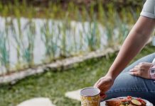 Ngopi di Sawah, Tempat Nongkrong Seru di Gadog, Bogor