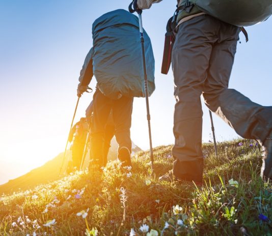 Sebelum Naik Gunung, Kenali Gejala Hipotermia dan Cara Mengatasinya