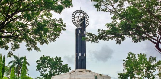 Tugu Khatulistiwa, Monumen Kebanggaan Warga Pontianak