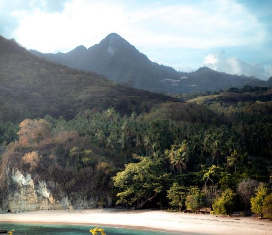 Indahnya Pantai Koka, Serpihan Surga di Kabupaten Sikka
