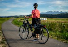 Tips Gowes Jarak Jauh agar Aman dan Tak Kelelahan di Tengah Jalan
