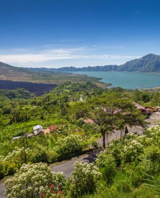 Gowes Downhill Kintamani-Ubud, Susuri Sawah dan Pedesaan