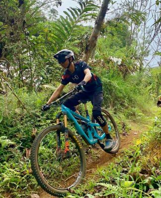 Penyuka Gowes, Wajib Coba Jalur Seru di Soka Bike Park!
