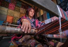 Oleh-oleh Unik Khas Lombok, Wajib Dibeli Sebelum Pulang!