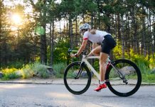 Pengin Solo Riding? Cek Tipsnya Dulu Yuk Biar Tetap Aman!