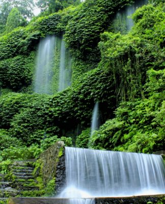 Benang Kelambu dan Benang Stokel, Dua Air Terjun Menawan di Lombok Tengah