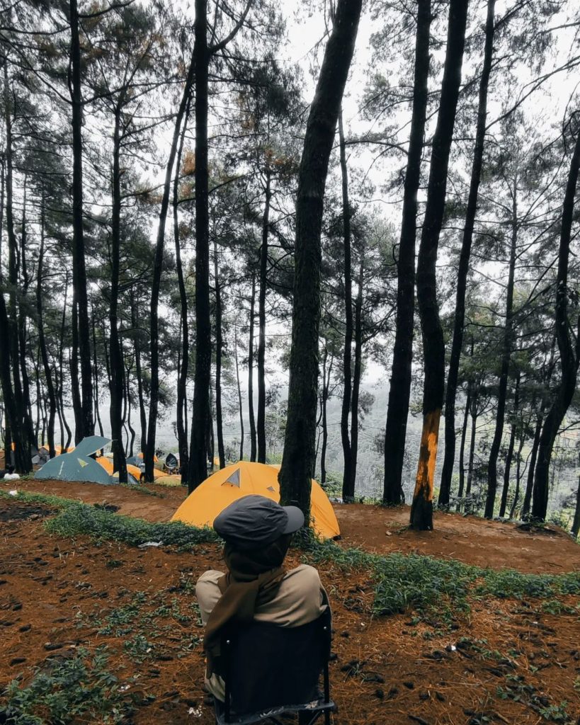 Serunya Berkemah Di Bukit Si Kabayan, Bogor - Where Your Journey Begins