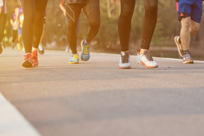 Children love running in races перевод