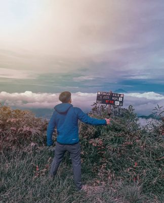 Mendaki Gunung Rogojembangan, Atap Tertinggi Pekalongan