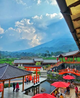 Tak Perlu ke Jepang, Wisata ala Negeri Sakura Bisa di Aki Koe-En Restorant, Villa & Cafe!