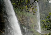 Hiking ke Curug Ciparay Tasikmalaya, Ide Aktivitas Seru di Akhir Pekan
