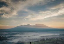 Eksplorasi Alam Sukabumi, Trekking Seru di Bukit Karang Numpang