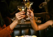 Nikmati Pengalaman Kuliner Bergaya New York di The Coach Restaurant Jakarta