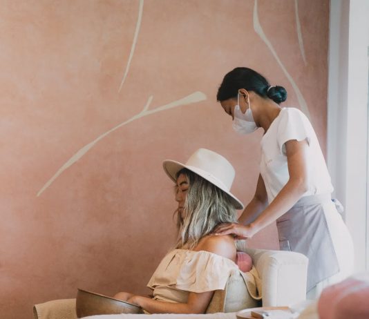 Vegan Nail Bar di Bali Ini Pakai Nail Polish Bebas Racun, Wajib Coba!